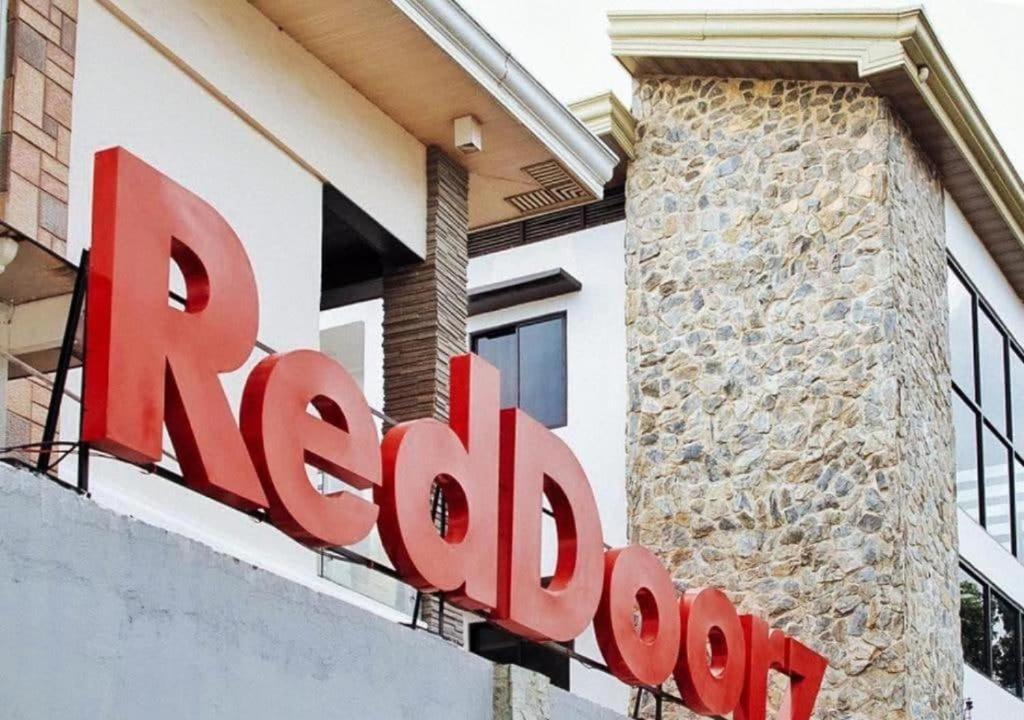Reddoorz @ Jackie'S Hotel & Restaurant Ipil  المظهر الخارجي الصورة